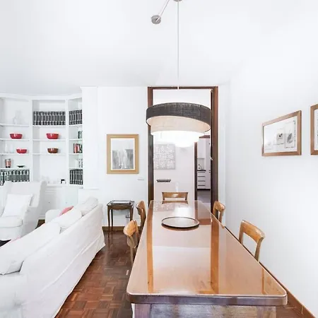 Easylife - Elegance A Few Steps From Citylife Next To M2 Pagano Apartment *
