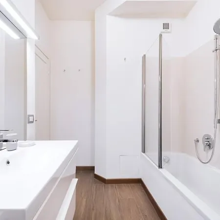 Easylife - - Cherubini 6 - Life Daire