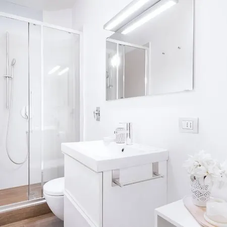 Easylife - Elegance A Few Steps From Citylife Next To M2 Pagano Milan