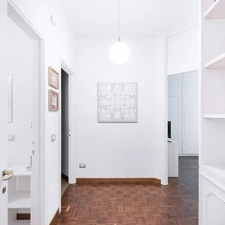 Easylife - Elegance A Few Steps From Citylife Next To M2 Pagano Apartment *