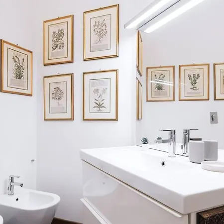 Easylife - Elegance A Few Steps From Citylife Next To M2 Pagano Milan