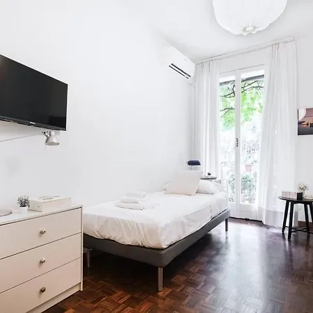 Easylife - Elegance A Few Steps From Citylife Next To M2 Pagano