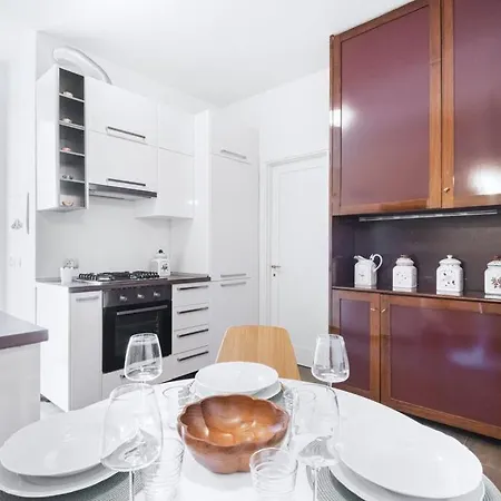 Easylife - Elegance A Few Steps From Citylife Next To M2 Pagano * Milan