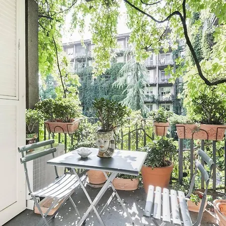 Easylife - Elegance A Few Steps From Citylife Next To M2 Pagano Apartment Milan